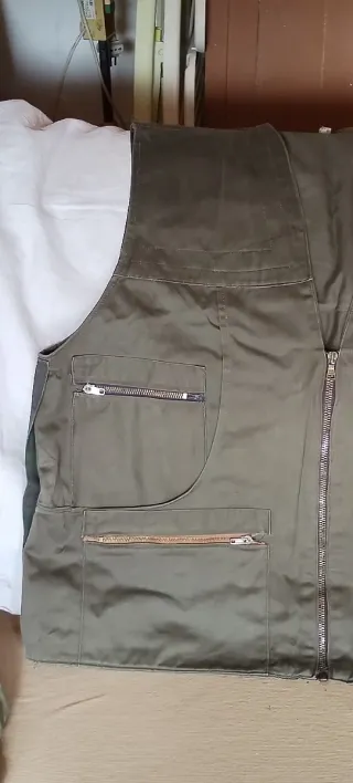 Gilet da caccia multitasche