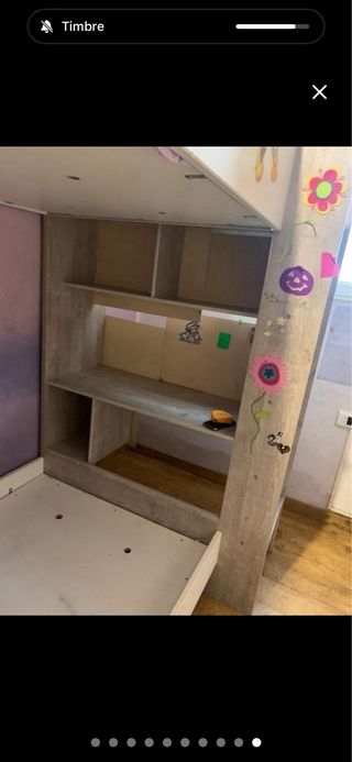 Litera alta con escalera estantes y mesa