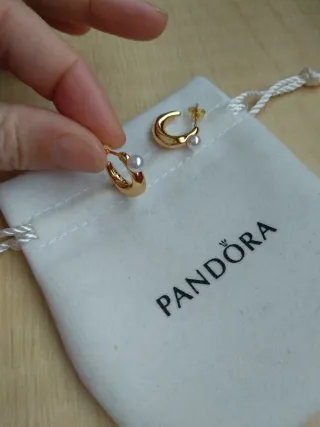 Pendientes Aro Pandora Perla Dorados