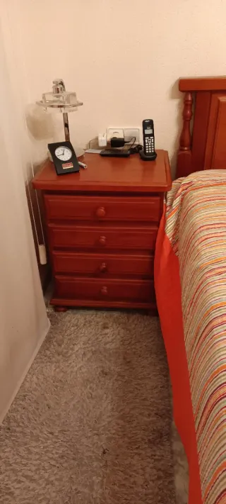 Habitacion para cama de 135cm Cabezal y 2 mesitas