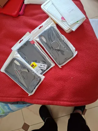 3 Fundas y 2 Protectores Samsung A70