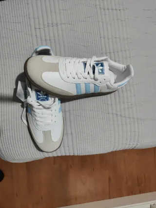 Zapatillas Adidas Samba Blancas y Azules