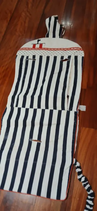 Protector silla de paseo rayas