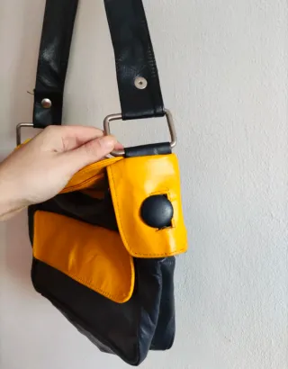 Borsa vintage pelle blu e gialla