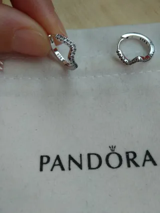 Pendientes Pandora V Corazón Plata