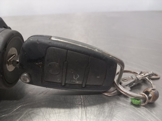 ANTIRROBO / LLAVE CONTACTO AUDI A6 BERLINA (4F2)