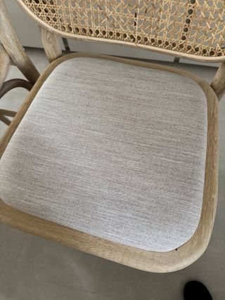 Taburetes Kave Home Madera y Ratán. NUEVOS.