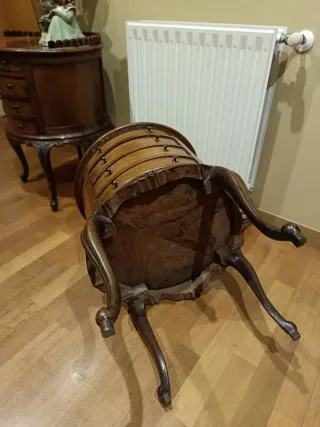 Original mesita auxiliar redonda antigua de madera