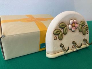 Appendichiavi da parete THUN