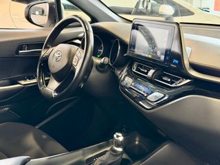 Toyota C-HR 2019