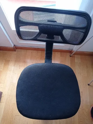 Silla de escritorio negra