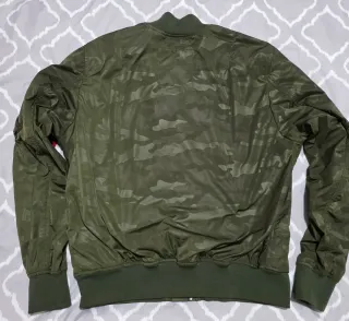 Chaqueta Alpha Industries Camuflaje Verde
