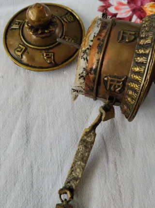 Molinillo de oración tibetano vintage