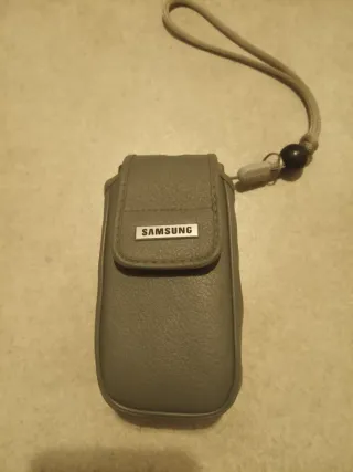 Cámara Digital Samsung Digimax V4 4M. Fotos y víde