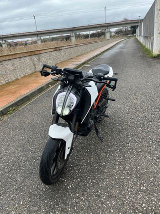 KTM Duke 125cc