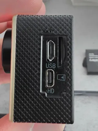 SJCAM Cámara Deportiva + Accesorios