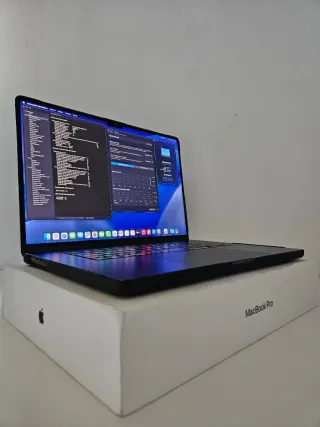 MacBook Pro 16" M4 Pro 24GB 512GB – SOLO 18 CICLI