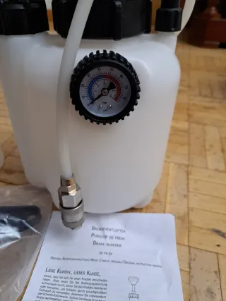 Purgador de frenos manual NUEVO