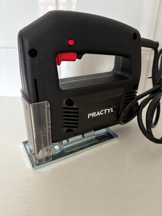 Sierra de calar Practyl + 2 recambios Wolfcraft