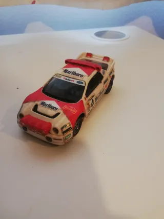 Lote 2 Scalextric Ford RS200 Rally Grupo B