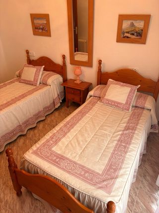 Dormitorio provenzal madera