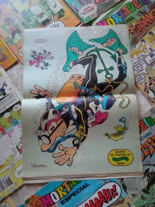 GRAN LOTE COMICS MORTADELO ESPECIAL; 25 NUMEROS