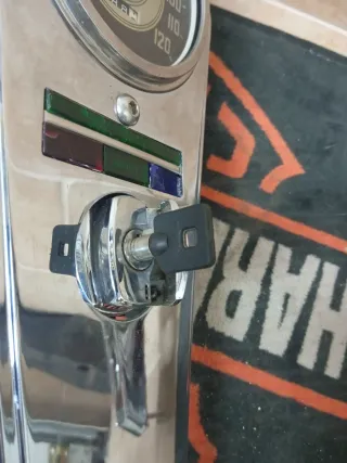 Corbata Depósito Harley Davidson Cromada