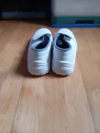 Zapatillas de seguridad blancas