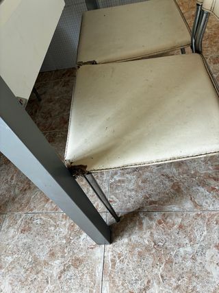 Mesa cocina extensible con 4 sillas