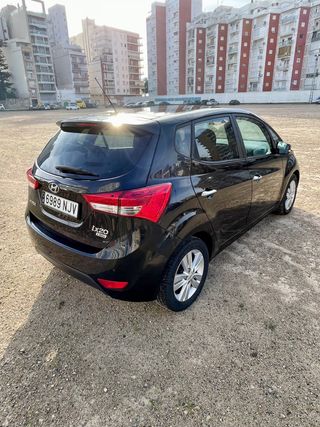 Hyundai ix20 2012