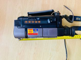 Videocámara Sony Handycam CCD-TR640E