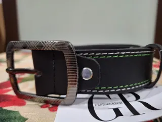 Cinturón de hombre negro con costuras verdes 100