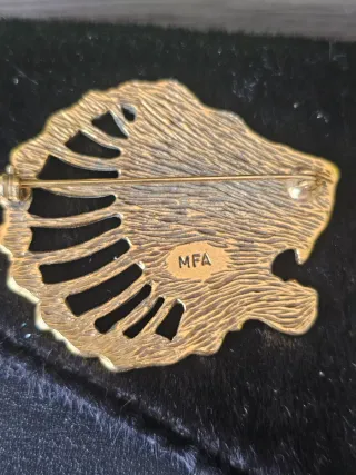 Conjunto de 4 broches vintage