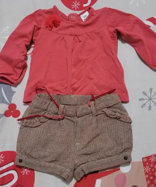 Vestidos y conjuntos de bebé, entre 3 y 6 meses.