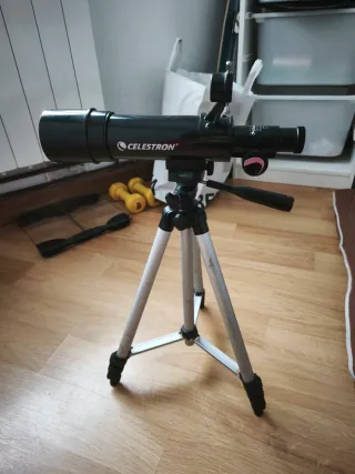 Telescopio Celestron Negro