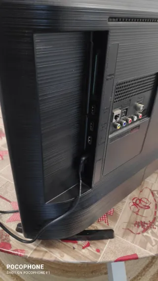 Smart TV Samsung 32" Negra modelo : UE32T4305