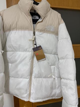 Chaqueta The North Face Beige y Blanca