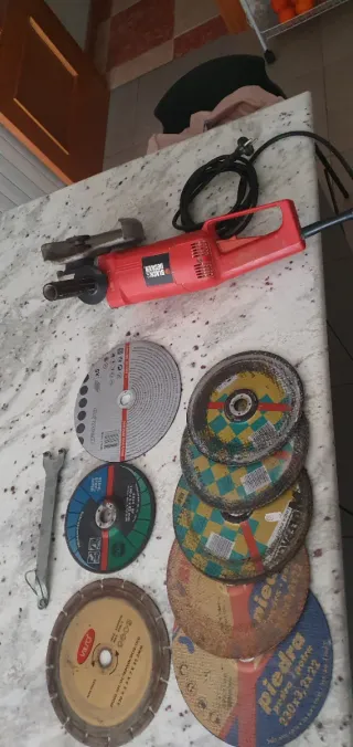 Amoladora Profesional 2000W GRANDE 230mm disco