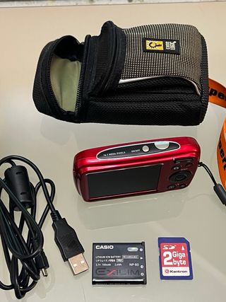 Casio Exilim Fotocamera Digitale Rossa