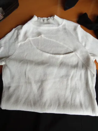 Conjunto 2 jerseys y falda