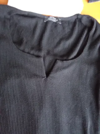 Conjunto 2 jerseys y falda