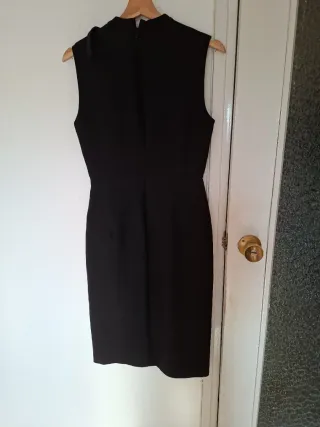 Vestido negro ZARA cuello lazo