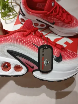 Nike Zapatillas Rojas y Blancas