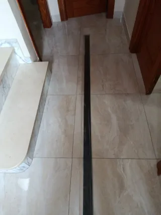 Burlete garaje aluminio