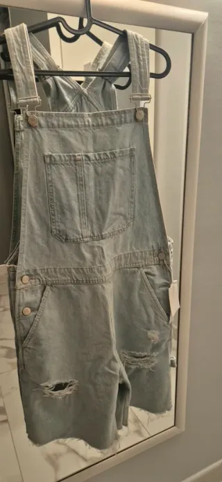 Mono vaquero Bershka corto Talla S