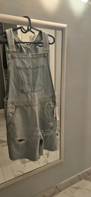 Mono vaquero Bershka corto Talla S