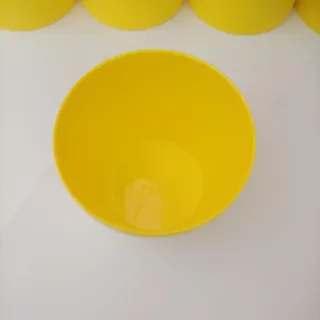 Set 9 Vasi Gialli Plastica