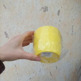 Set 9 Vasi Gialli Plastica