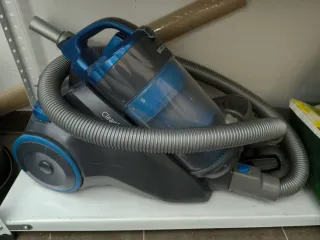 Aspiradora Becken 800W