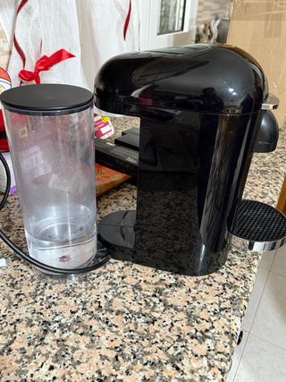 Macchina Caffè Nespresso Nera